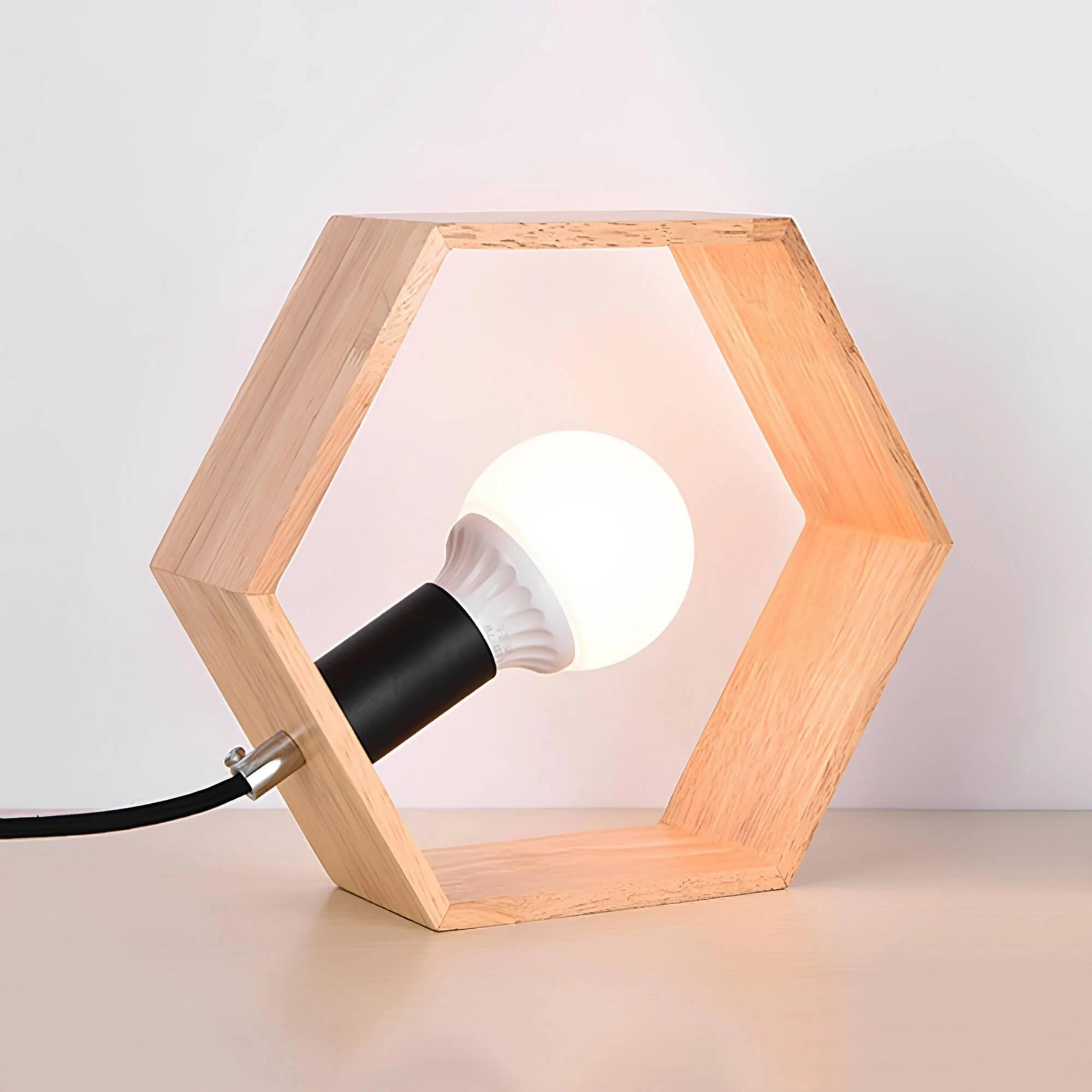 woodlight-stilvolle-sechseckige-holz-tischlampe-naturholz-led-warmweiss-stilvolles-design-xlumina Woodlight Stilvolle Sechseckige Holz Tischlampe Naturholz Led Warmweiss Stilvolles Design Xlumina